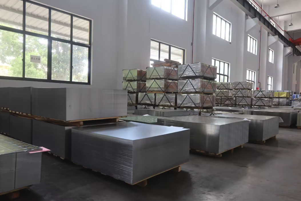 Iron box and iron can packaging